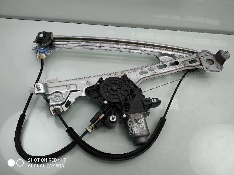 Recambio de elevalunas delantero izquierdo para renault megane iv berlina 5p bose-edition referencia OEM IAM 807215959R  