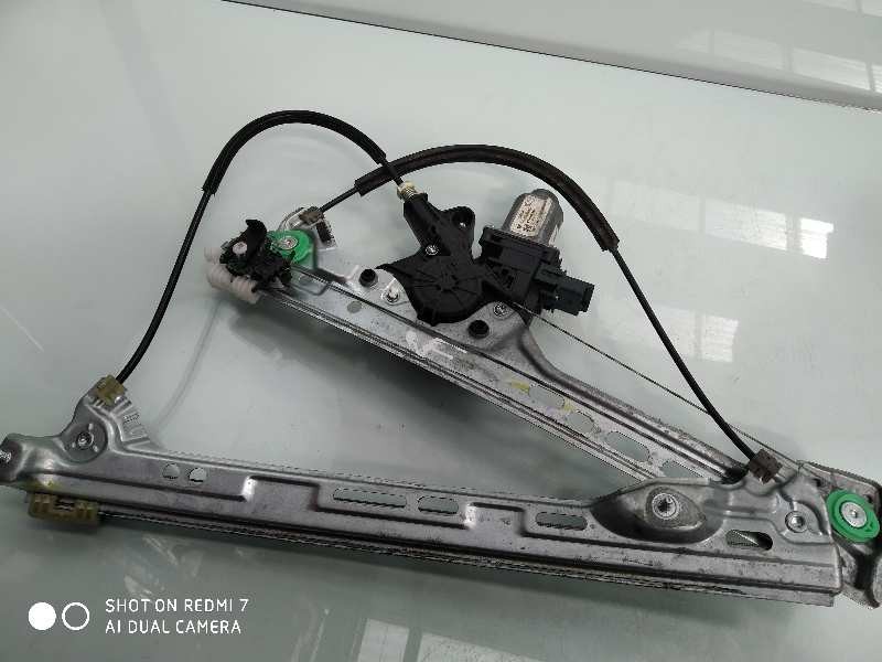 Recambio de elevalunas delantero izquierdo para renault megane iv berlina 5p bose-edition referencia OEM IAM 807215959R  