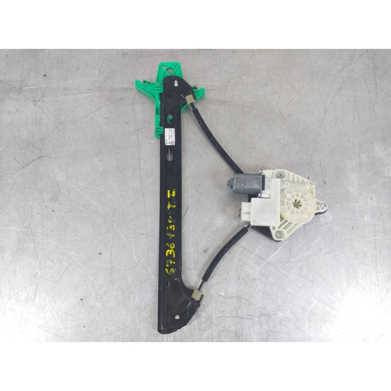 Recambio de elevalunas trasero izquierdo para volkswagen golf vii lim. gti ´´performance´´ bluemotion referencia OEM IAM 5G48394