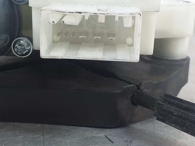 Recambio de elevalunas trasero izquierdo para volkswagen golf vii lim. gti ´´performance´´ bluemotion referencia OEM IAM 5G48394