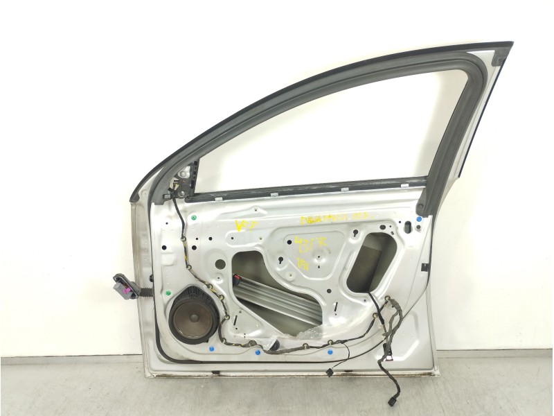 Recambio de puerta delantera derecha para opel insignia berlina cosmo referencia OEM IAM 39062234  