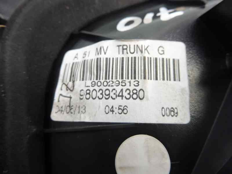 Recambio de piloto trasero izquierdo en porton para citroën c3 collection referencia OEM IAM 9803934380 9685225580 