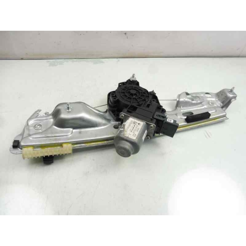 Recambio de elevalunas trasero izquierdo para renault megane iv berlina 5p bose-edition referencia OEM IAM 827219072R  