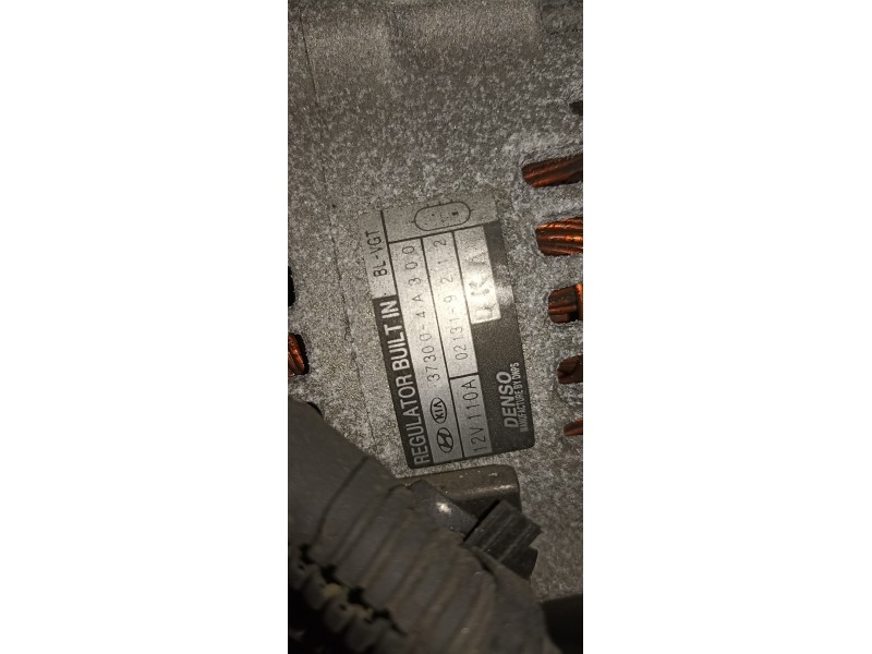Recambio de alternador para kia sorento 2.5 crdi active referencia OEM IAM 373004A300 021319212 