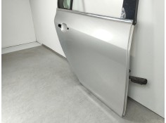 Recambio de puerta trasera derecha para opel insignia berlina cosmo referencia OEM IAM 22796348   2