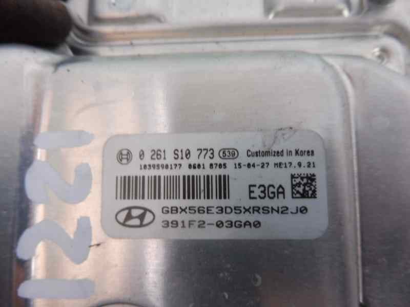 Recambio de centralita motor uce para hyundai i20 25 aniversario referencia OEM IAM 391F203GA0 0261S10773 