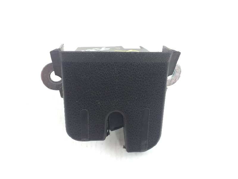Recambio de cerradura maletero / porton para volkswagen golf vii lim. gti ´´performance´´ bluemotion referencia OEM IAM 5G682750