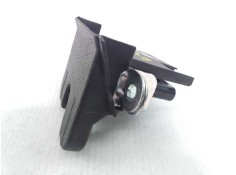 Recambio de cerradura maletero / porton para volkswagen golf vii lim. gti ´´performance´´ bluemotion referencia OEM IAM 5G682750 2