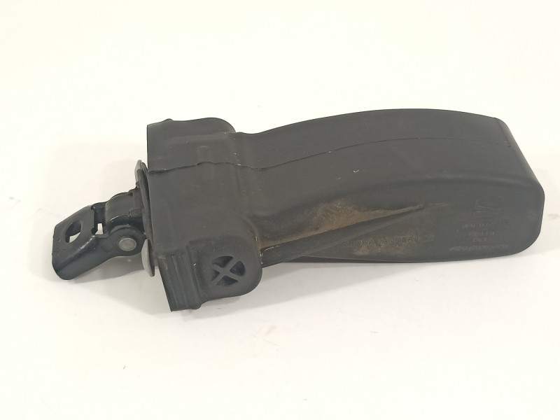 Recambio de retenedor puerta para seat arona xperience referencia OEM IAM 6F0837267  