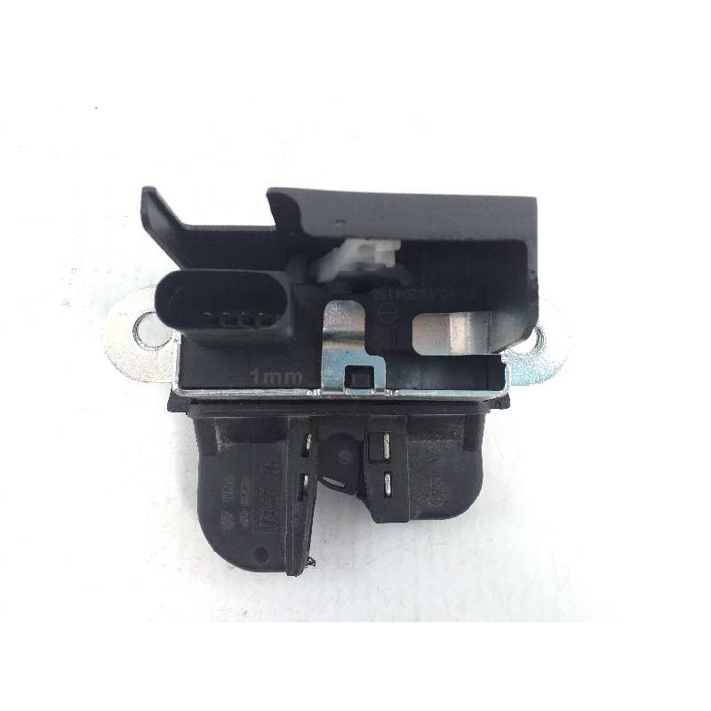 Recambio de cerradura maletero / porton para volkswagen golf vii lim. gti ´´performance´´ bluemotion referencia OEM IAM 5G682750