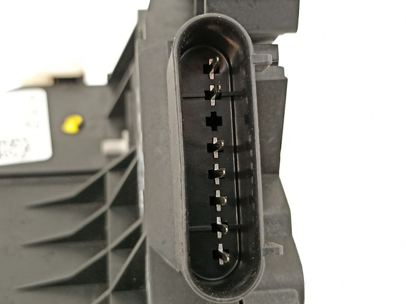 Recambio de cerradura puerta delantera derecha para ford ecosport titanium referencia OEM IAM CN15A219A64FC CN1A5421812CB 