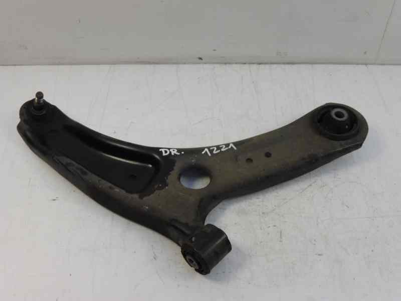 Recambio de brazo suspension inferior delantero derecho para hyundai i20 25 aniversario referencia OEM IAM   