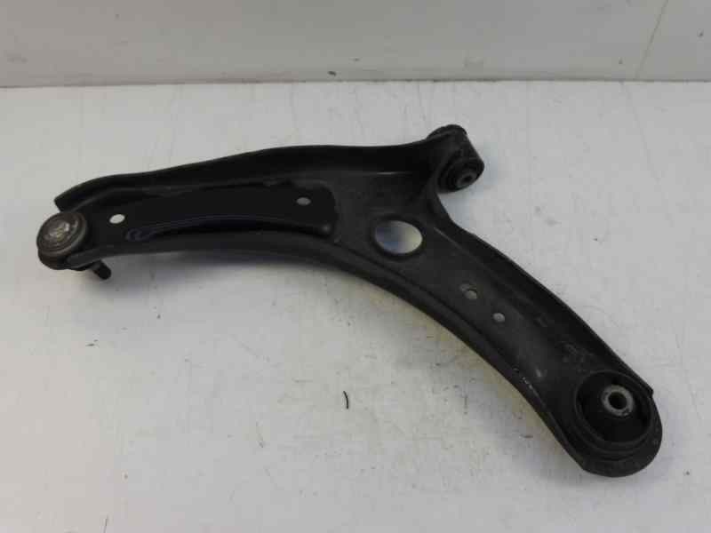 Recambio de brazo suspension inferior delantero derecho para hyundai i20 25 aniversario referencia OEM IAM   