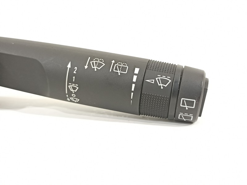 Recambio de mando limpia para opel insignia berlina cosmo referencia OEM IAM 20941131  