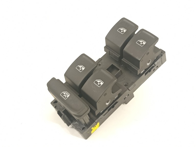 Recambio de mando elevalunas delantero izquierdo para seat arona xperience referencia OEM IAM 5G0959857F  