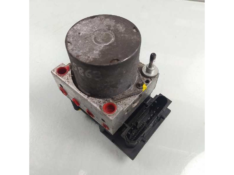 Recambio de abs para opel tigra twin top 1.4 16v referencia OEM IAM 13182319 0265231583 0265800443