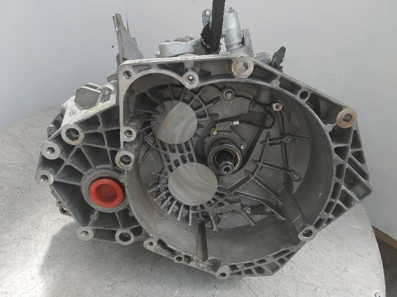 Recambio de caja cambios para opel insignia berlina cosmo referencia OEM IAM F40  