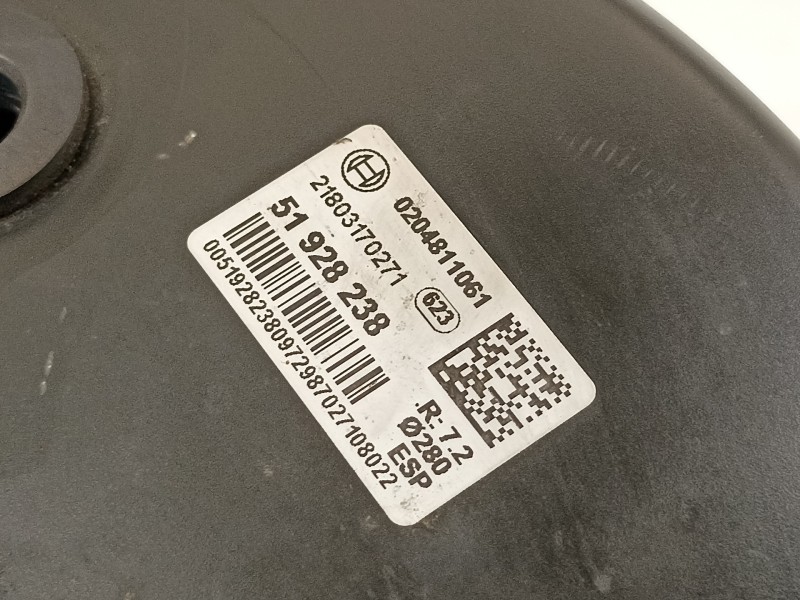 Recambio de servofreno para citroën jumper kombi 30 l1h1 blue-hdi 140 referencia OEM IAM 51928238 0204811061 
