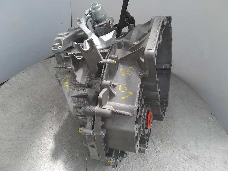 Recambio de caja cambios para opel insignia berlina cosmo referencia OEM IAM F40  