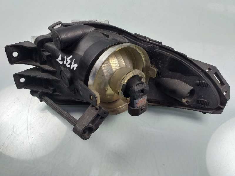 Recambio de faro antiniebla derecho para opel insignia berlina cosmo referencia OEM IAM 13226829  