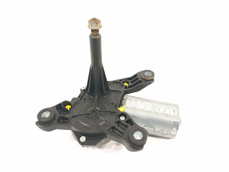 Recambio de motor limpia trasero para opel insignia berlina cosmo referencia OEM IAM 13269910  