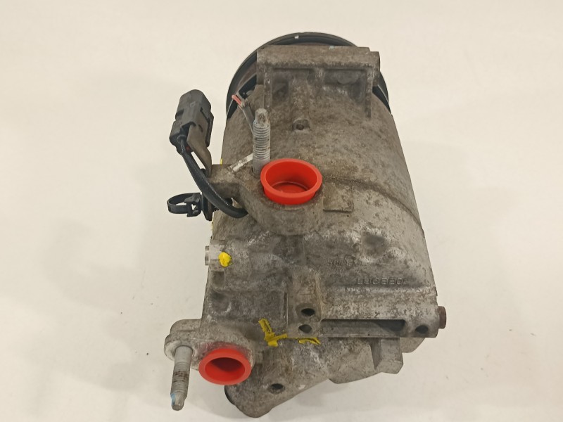 Recambio de compresor aire acondicionado para ford ecosport titanium referencia OEM IAM C1B119D629A2E  