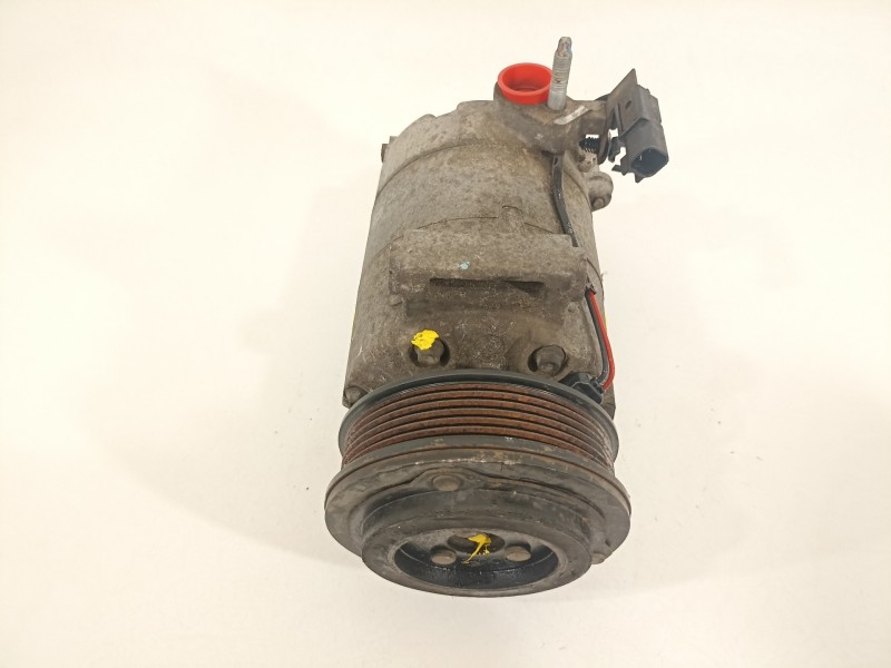 Recambio de compresor aire acondicionado para ford ecosport titanium referencia OEM IAM C1B119D629A2E  