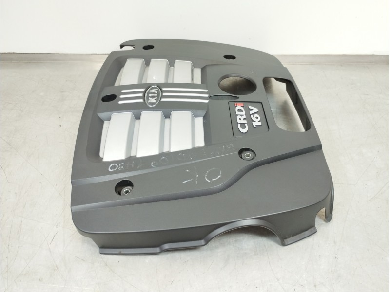 Recambio de tapa motor para kia sorento 2.5 crdi active referencia OEM IAM   