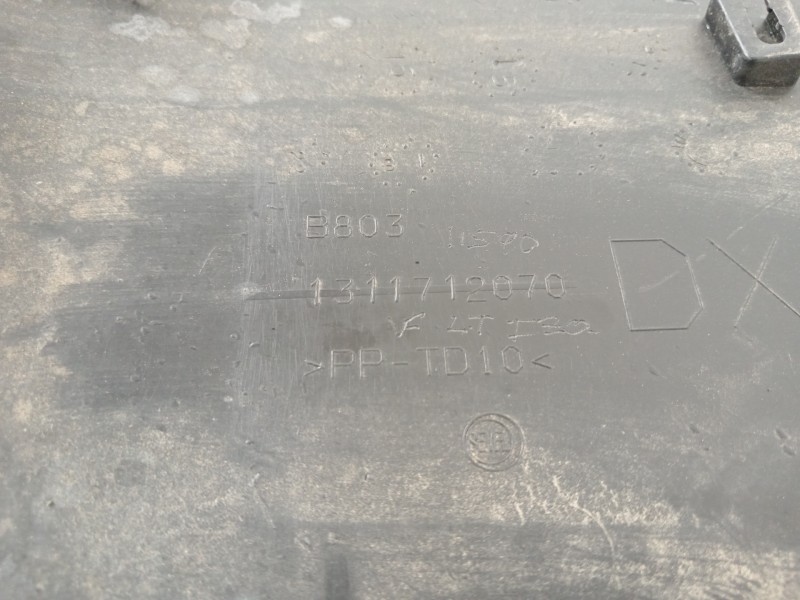 Recambio de molduras traseras para citroën jumper kombi 30 l1h1 blue-hdi 140 referencia OEM IAM 1637297480 1311712070 