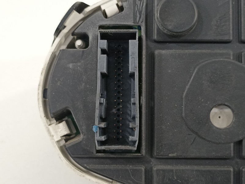 Recambio de cuadro instrumentos para ford fiesta (cb1) ghia referencia OEM IAM 8A6T10849CD  