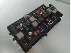 Recambio de caja reles / fusibles para opel insignia berlina cosmo referencia OEM IAM 1334347901 529050199  2