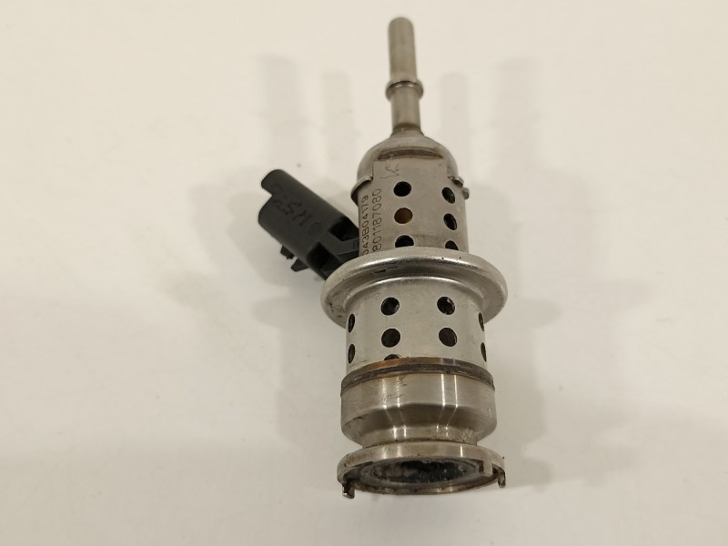 Recambio de inyector para citroën jumper kombi 30 l1h1 blue-hdi 140 referencia OEM IAM 9801187080  