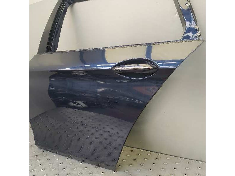 Recambio de puerta trasera izquierda para bmw serie 5 touring (f11) m550d xdrive referencia OEM IAM 41007206119  