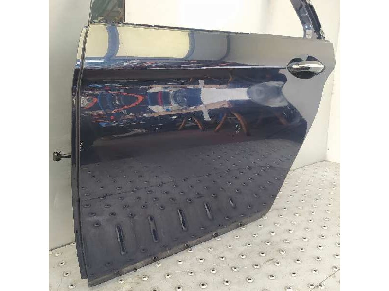 Recambio de puerta trasera izquierda para bmw serie 5 touring (f11) m550d xdrive referencia OEM IAM 41007206119  