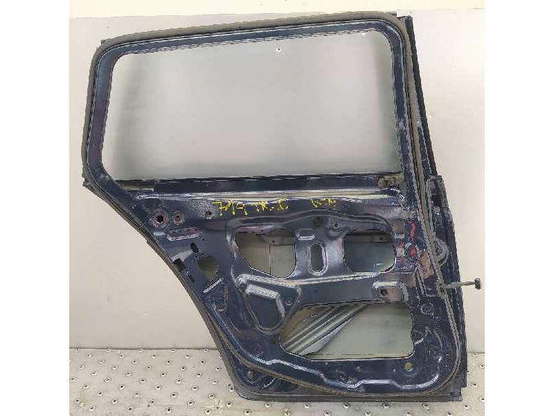 Recambio de puerta trasera izquierda para bmw serie 5 touring (f11) m550d xdrive referencia OEM IAM 41007206119  