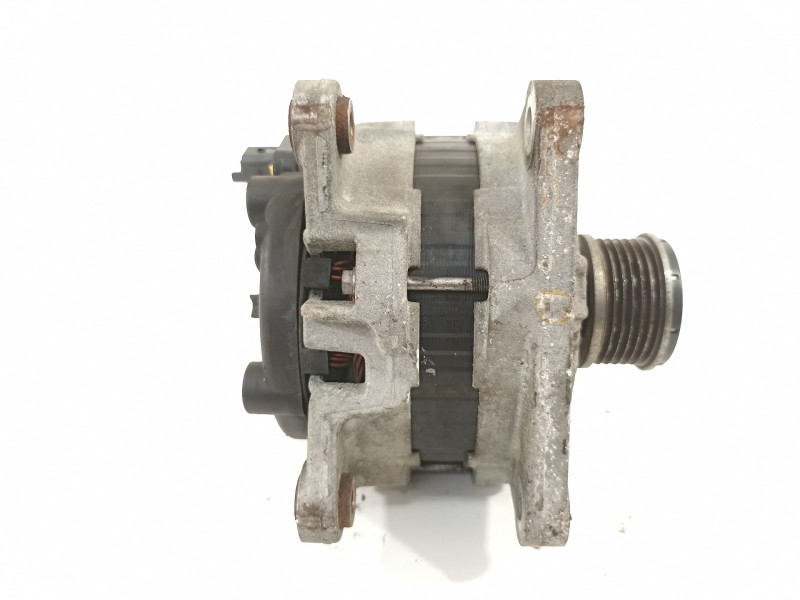 Recambio de alternador para dacia dokker ambiance referencia OEM IAM 231002949R  