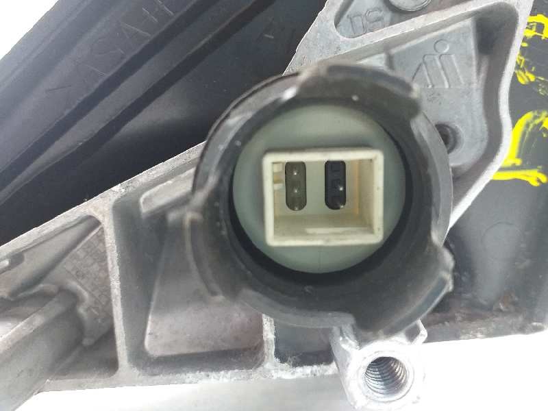 Recambio de retrovisor derecho para bmw serie 3 berlina (e90) 320d referencia OEM IAM 7906930  