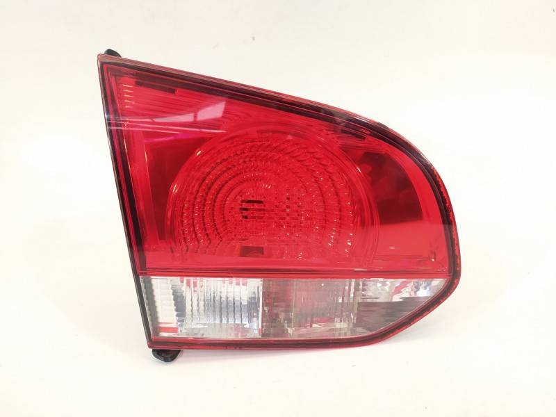 Recambio de piloto trasero izquierdo en porton para volkswagen golf vi (5k1) advance bluemotion referencia OEM IAM 5K0945093G 89