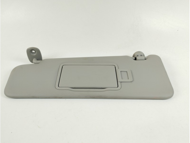 Recambio de parasol izquierdo para dacia duster ii sl 2019 referencia OEM IAM 964012342R 964019553R 