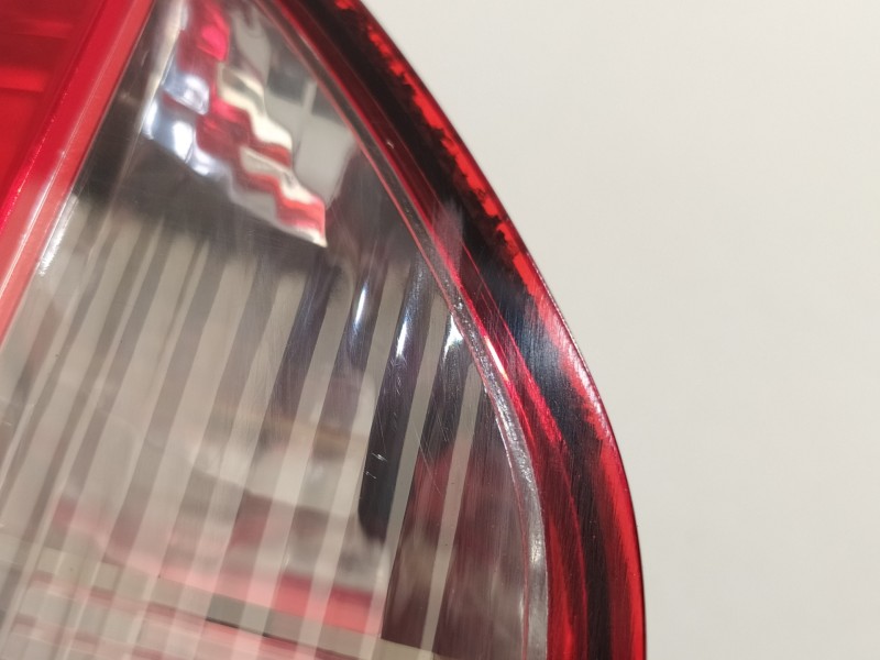 Recambio de piloto trasero izquierdo en porton para volkswagen golf vi (5k1) advance bluemotion referencia OEM IAM 5K0945093G 89