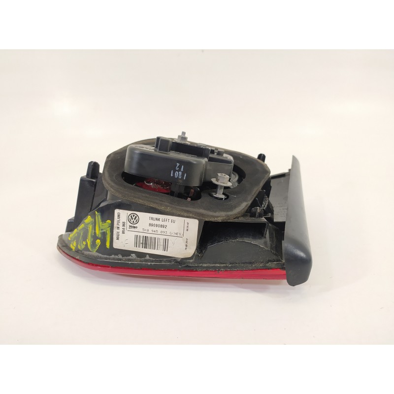 Recambio de piloto trasero izquierdo en porton para volkswagen golf vi (5k1) advance bluemotion referencia OEM IAM 5K0945093G 89