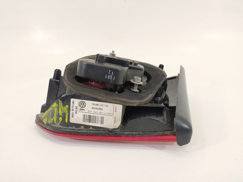 Recambio de piloto trasero izquierdo en porton para volkswagen golf vi (5k1) advance bluemotion referencia OEM IAM 5K0945093G 89