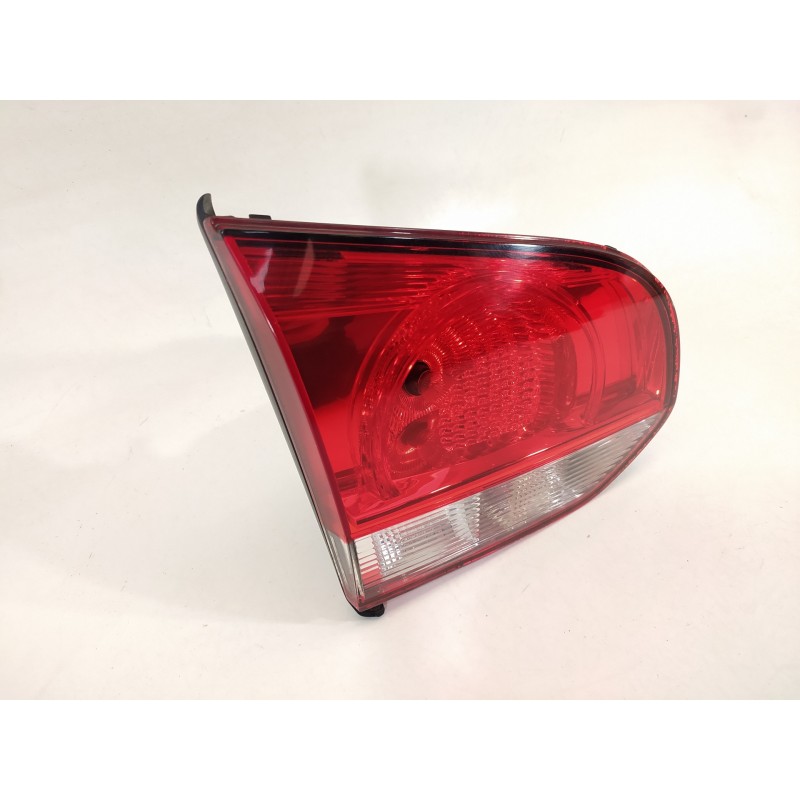 Recambio de piloto trasero izquierdo en porton para volkswagen golf vi (5k1) advance bluemotion referencia OEM IAM 5K0945093G 89