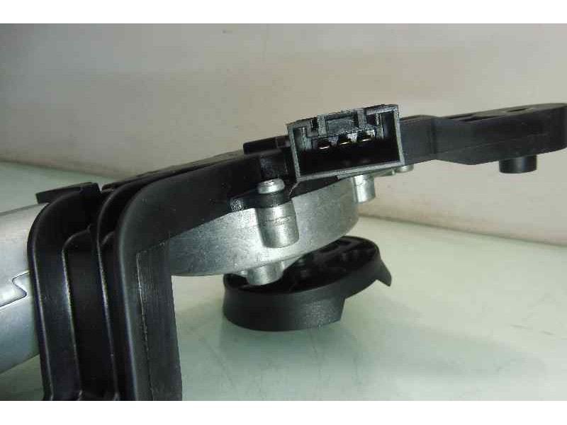 Recambio de motor limpia trasero para bmw serie 5 touring (f11) m550d xdrive referencia OEM IAM 7311415 0390201231 