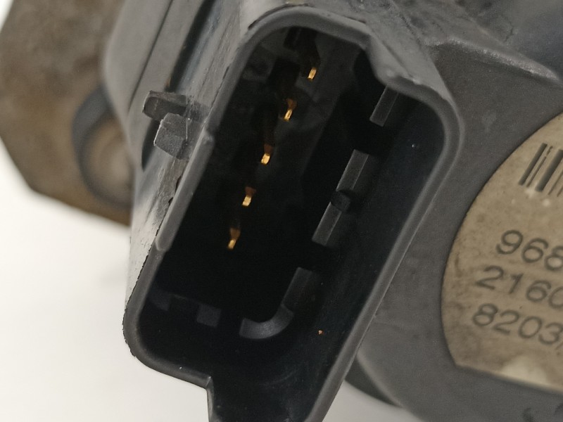 Recambio de valvula egr para ford fiesta (cb1) ghia referencia OEM IAM 9685640480  