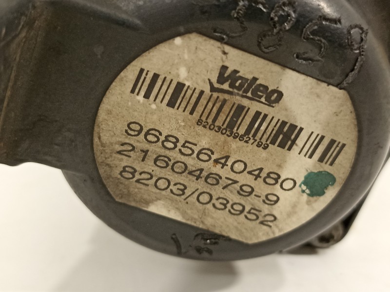 Recambio de valvula egr para ford fiesta (cb1) ghia referencia OEM IAM 9685640480  