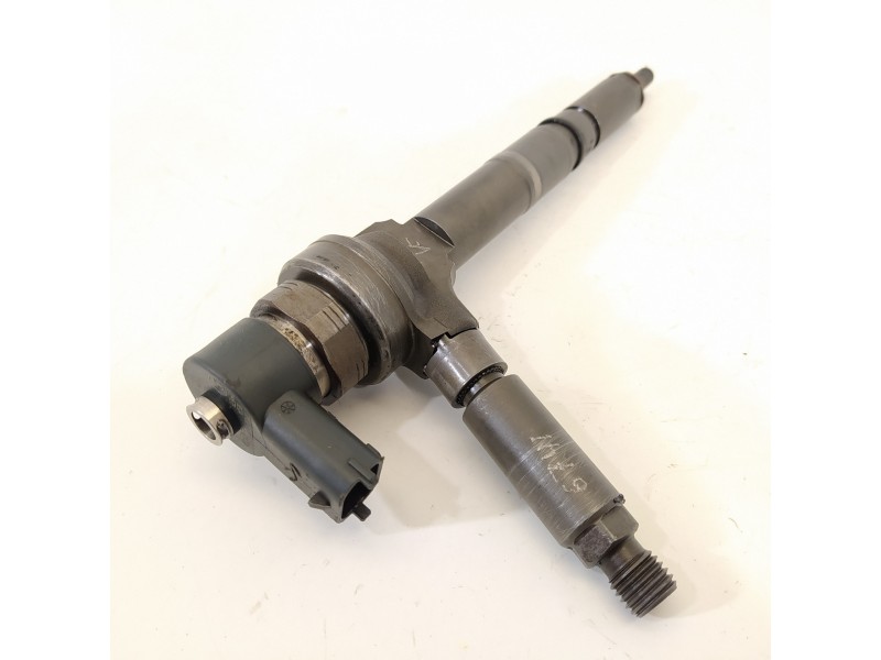 Recambio de inyector para opel astra h berlina enjoy referencia OEM IAM 0986435082  