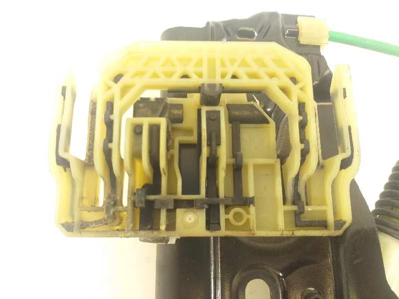 Recambio de elevalunas delantero derecho para bmw serie 5 touring (f11) m550d xdrive referencia OEM IAM 7182112 71821329 7248172