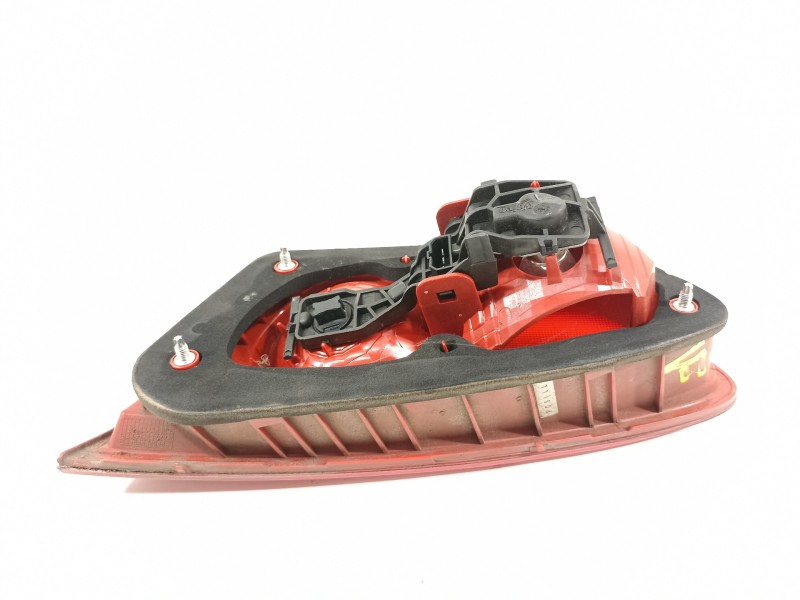 Recambio de piloto trasero izquierdo en porton para seat leon (1p1) reference referencia OEM IAM 1P0945093F  