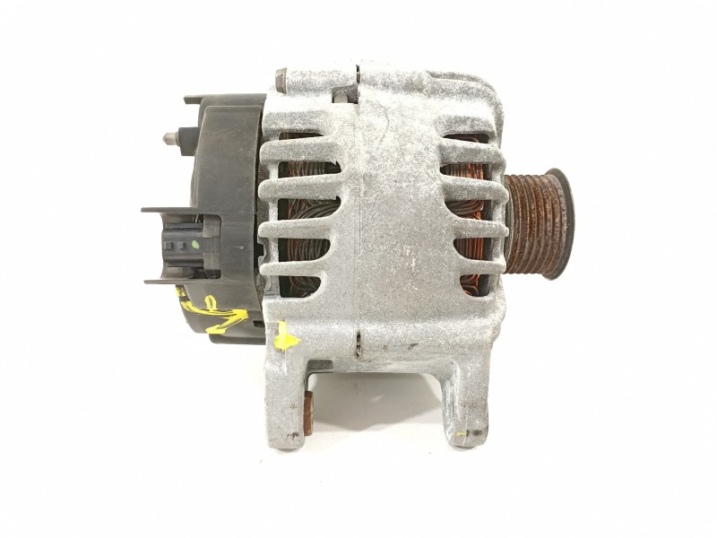 Recambio de alternador para renault megane iii berlina 5 p dynamique referencia OEM IAM 8200757870D  